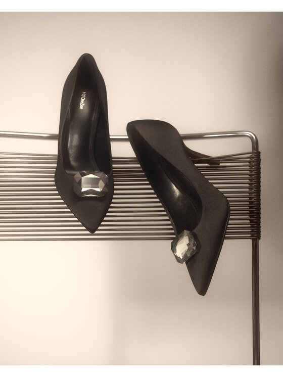 DeeZee DeeZee Scarpe stiletto R24SS04000A Nero