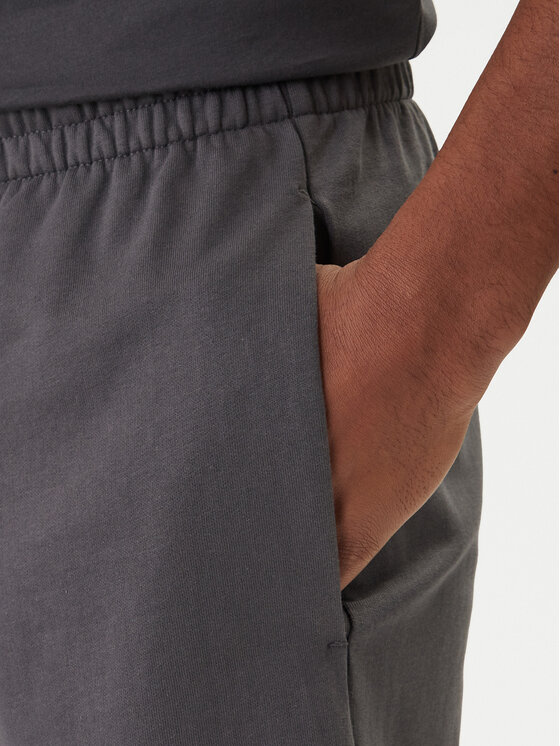 EA7 Emporio Armani EA7 Emporio Armani Спортни шорти 7M001315 AF13512 Сив Regular Fit