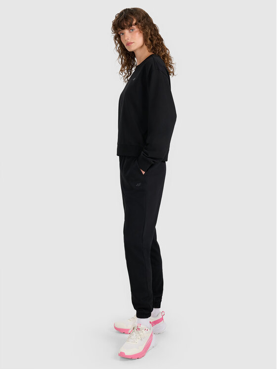 4F 4F Spodnie dresowe 4FWMM00TTROF1138-20S Czarny Regular Fit