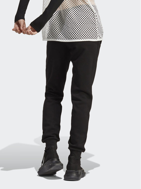 adidas adidas Donji dio trenerke IA6457 Crna Regular Fit