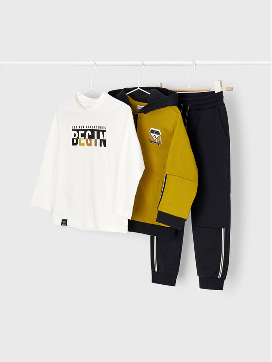 Completo felpa, maglietta e pantaloni 4845
