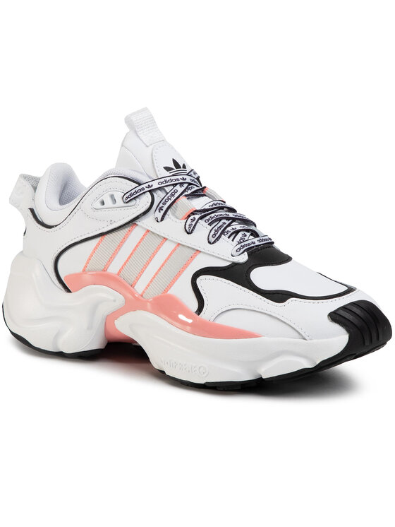 adidas Sneakers Magmur Runner W EG5435 Bianco Modivo