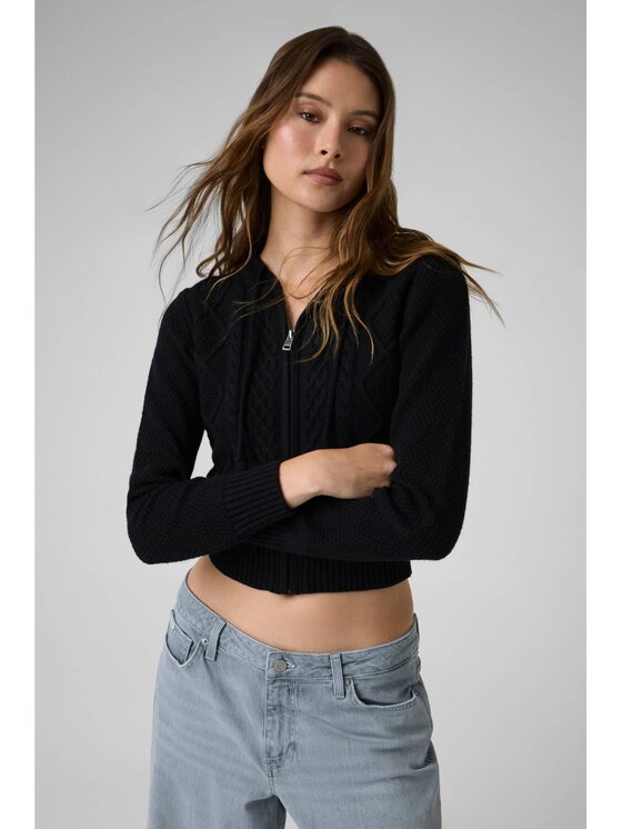Guess Jeans Guess Jeans Svetr 184170 Černá Classic Fit