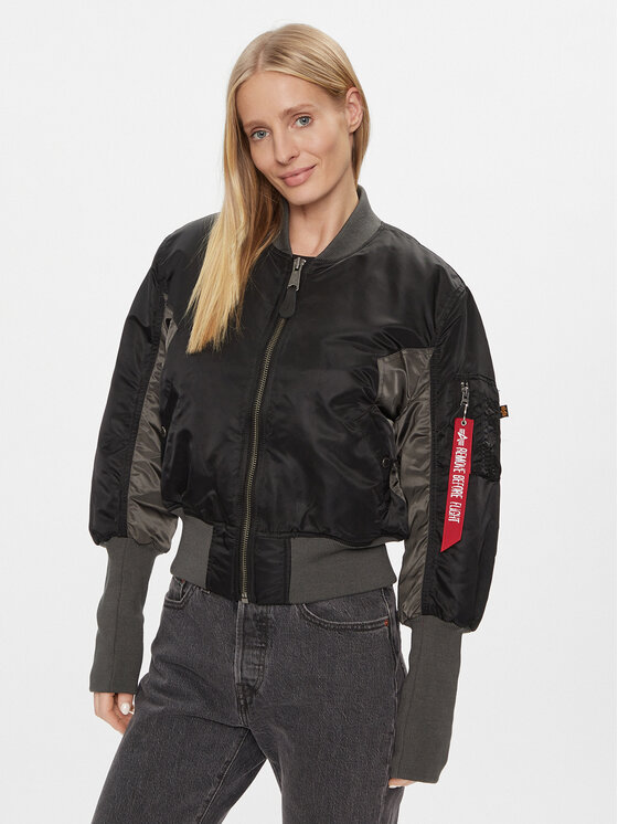 Alpha Industries Bomber Jakna MA-1 Cyber 108008 Črna Regular Fit