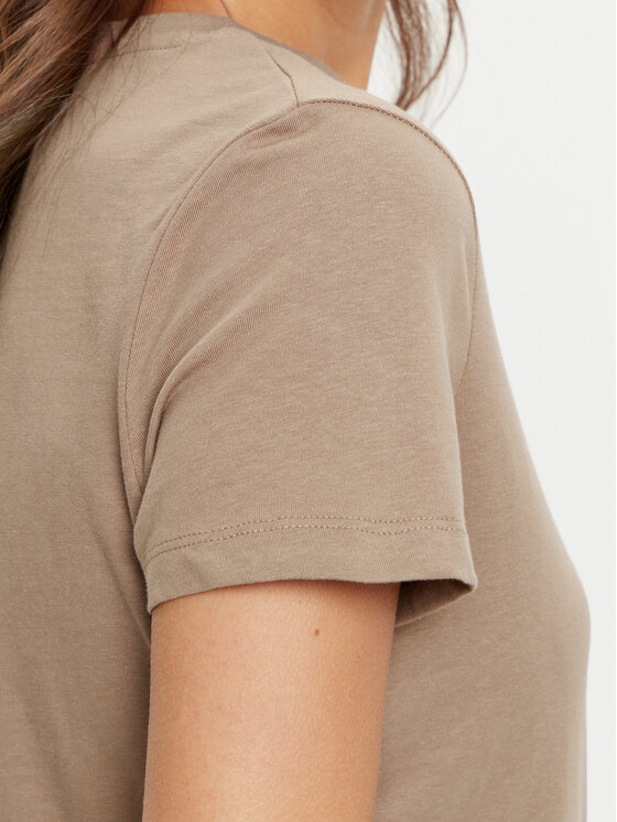 Guess Guess T-Shirt V5RI06 I3Z14 Braun Regular Fit