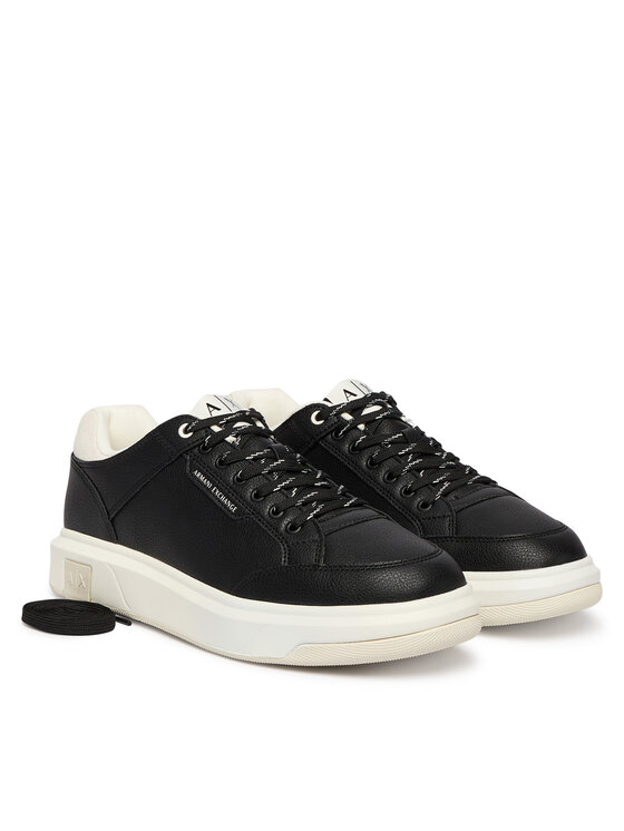 Armani Exchange Armani Exchange Sneakersy XM001722 AF17540 MC138 Čierna