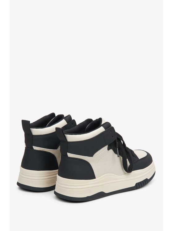 Estro Estro Sneakersy ER00114291 Černá