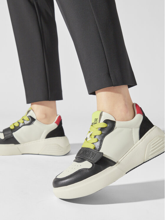 LOVE MOSCHINO LOVE MOSCHINO Sneakersy JA15395G1IIAB10A Écru