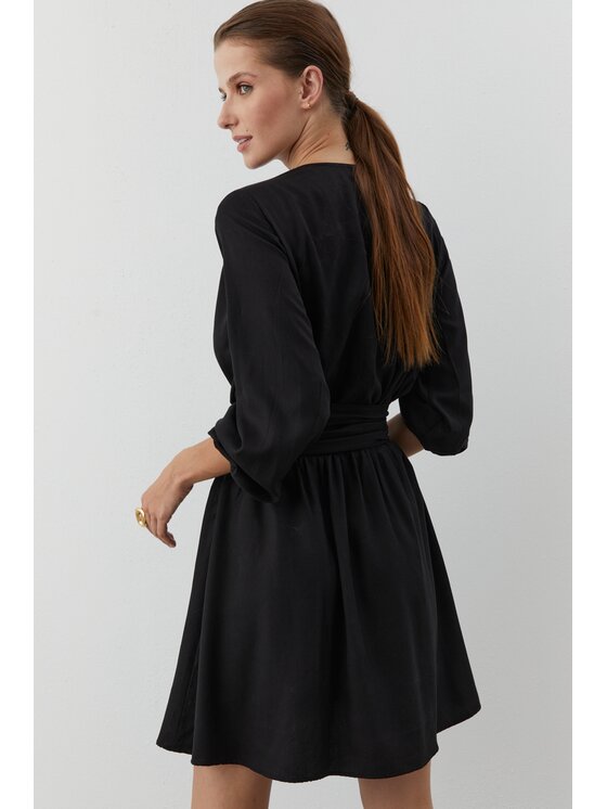 Duende Duende Sukienka codzienna Éter Dress Czarny Skinny Fit