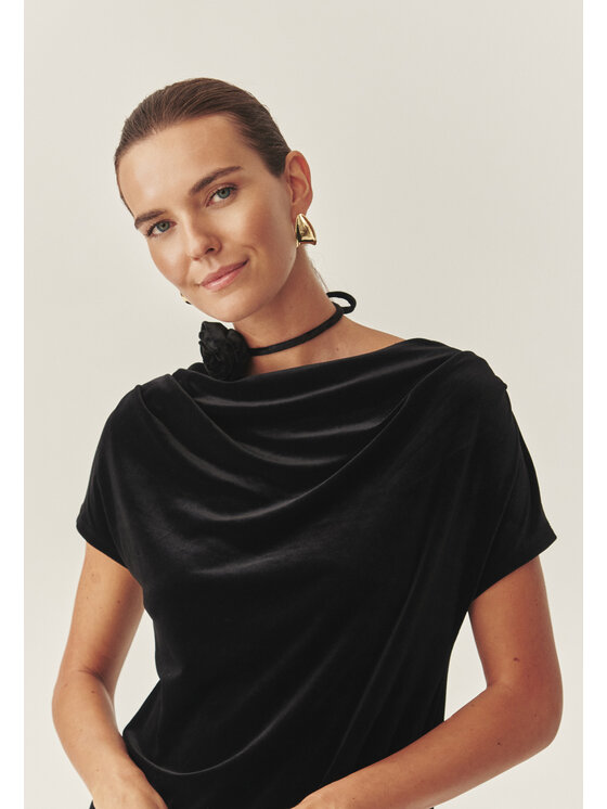 TATUUM Tatuum Sukienka dzianinowa MIRATI Czarny Classic Fit