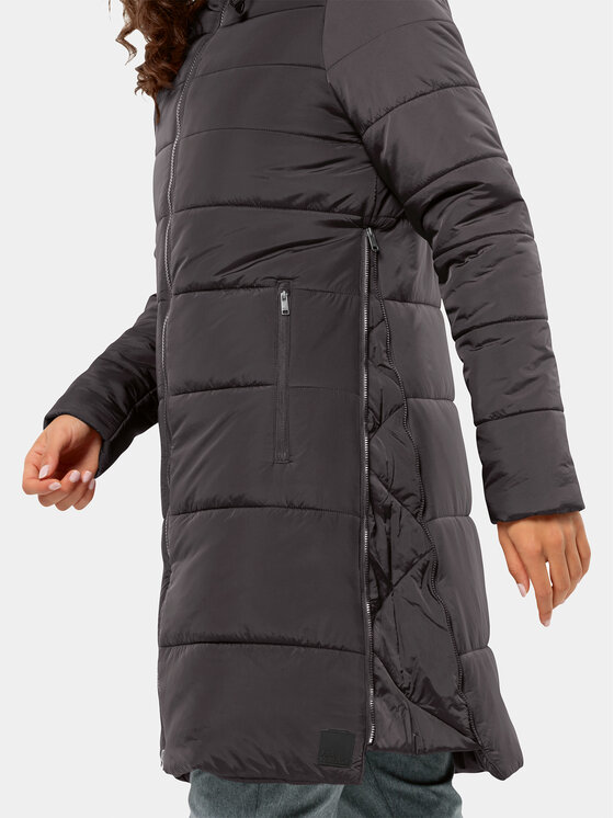 Jack Wolfskin Jack Wolfskin Žieminė striukė Eisbach Coat 1206981 Juoda Regular Fit