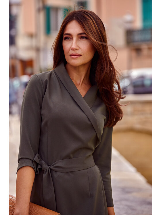 Stylove Stylove Koktejlové šaty S175 Khaki Regular Fit