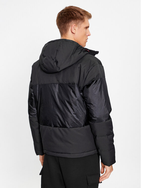 EA7 Emporio Armani EA7 Emporio Armani Žieminė striukė 6RPB10 PNEEZ 1200 Juoda Regular Fit