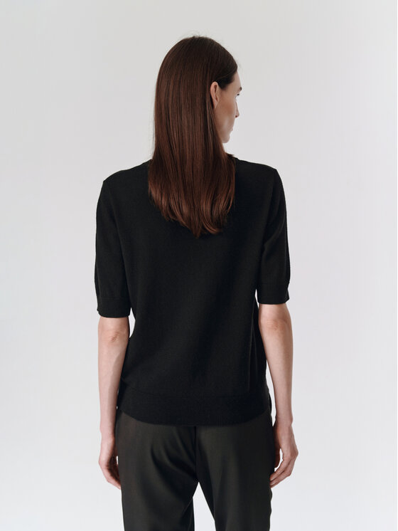 TATUUM TATUUM Sweter MERIO Czarny Classic Fit