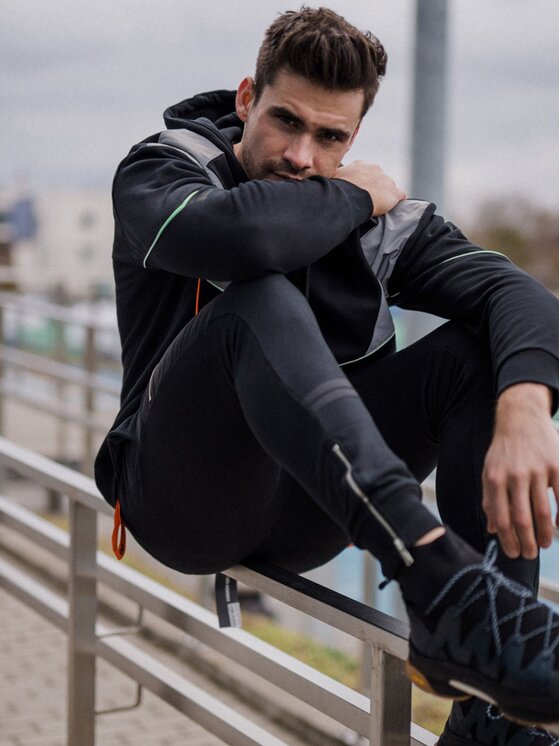 Les Hommes Les Hommes Mikina LHH702750B | Oversize Hoodie Černá Oversize