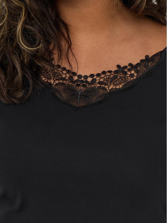 ONLY Carmakoma ONLY Carmakoma Bluse New Kira 15303935 Schwarz Regular Fit