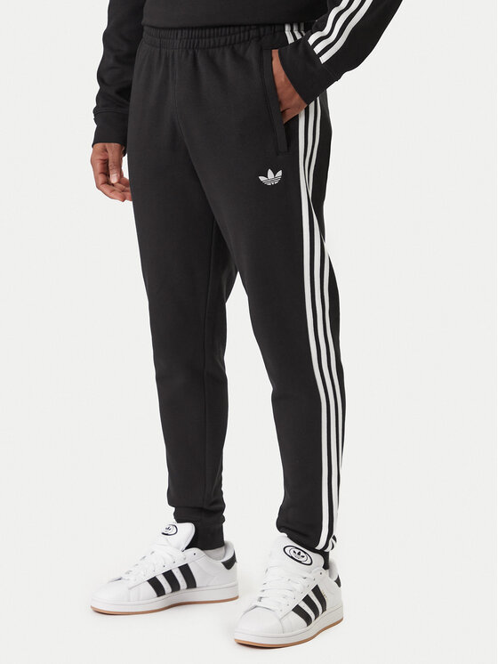 adidas adidas Долнище анцуг 3-Stripes KE3562 Черен Slim Fit