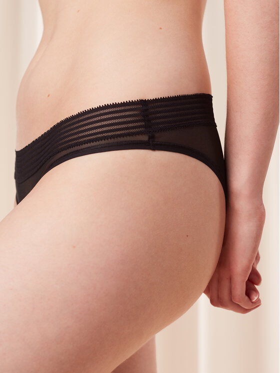 Triumph Triumph Klasične spodnje hlačke Tempting Sheer Highleg Tai 10215956 Črna
