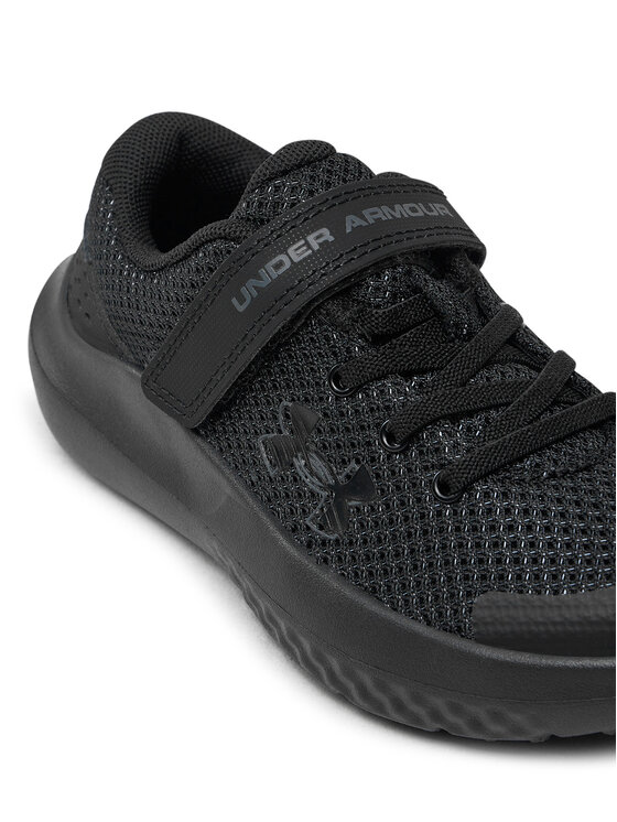 Under Armour Under Armour Sneakersy Ua Bps Surge 4 Ac 3027104-002 Čierna