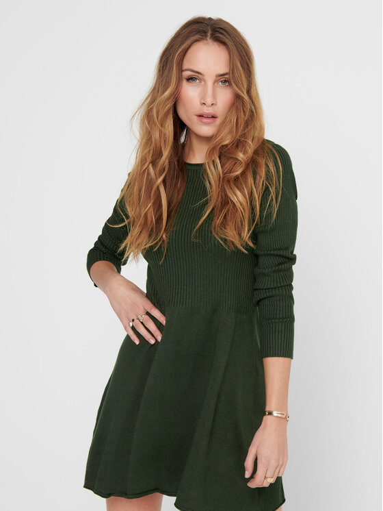 ONLY ONLY Kötött ruha 15185761 Zöld Regular Fit