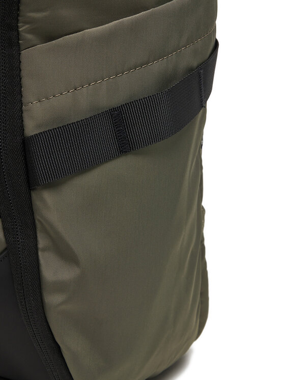 Quiksilver Quiksilver Τσάντα ταξιδίου C-QUIC-KL-001-08 Χακί