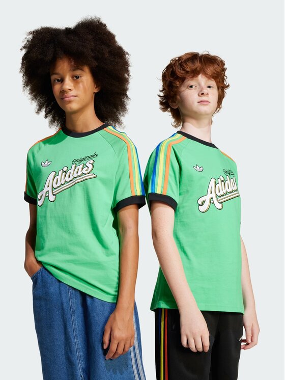 adidas adidas T-Shirt 158415 Zielony jasny Loose Fit