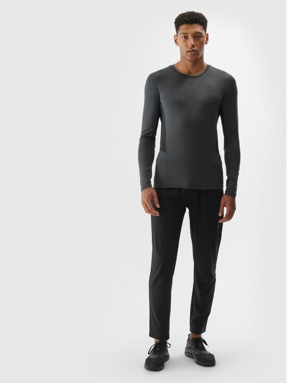 4F 4F Παντελόνι φόρμας 4FWAW24TFTRM684-20S Μαύρο Regular Fit