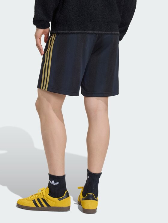 adidas adidas Szorty materiałowe 158529 Czarny Regular Fit