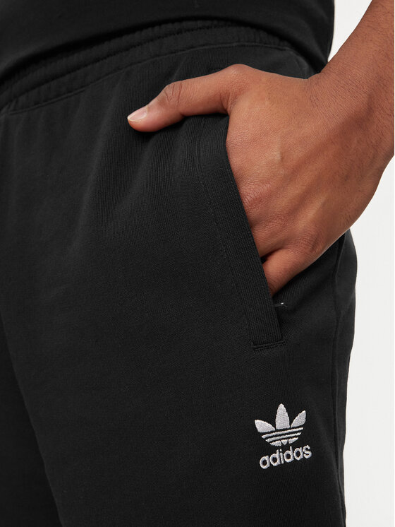 adidas adidas Pantaloncini sportivi adicolor Trefoil IR6849 Nero Regular Fit
