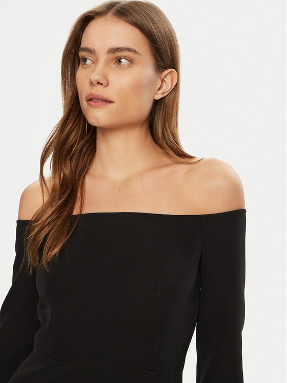 Calvin Klein Jeans Calvin Klein Jeans Kasdieninė suknelė J20J225020 Juoda Slim Fit