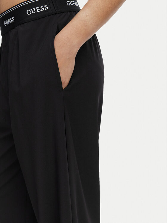 Guess Guess Spodnji del trenirke V6GB08 W1771 Črna Relaxed Fit