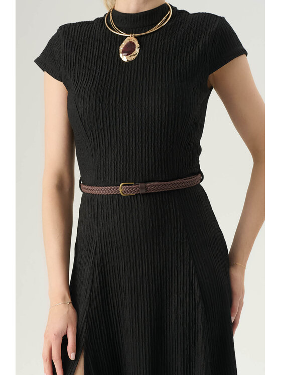 Femestage Femestage Každodenné šaty Femestage ESSENTIAL LINE DRE2940-020 Čierna Regular Fit