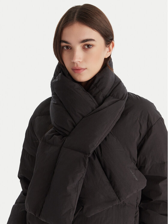 Calvin Klein Calvin Klein Vatovaná bunda LV044D518G Černá Regular Fit