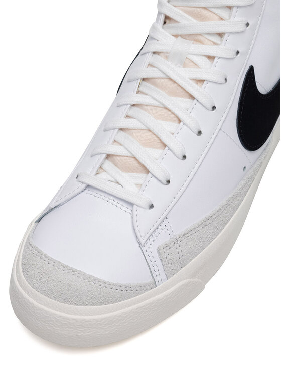 Nike Nike Sneakersy BQ6806-100 Biały