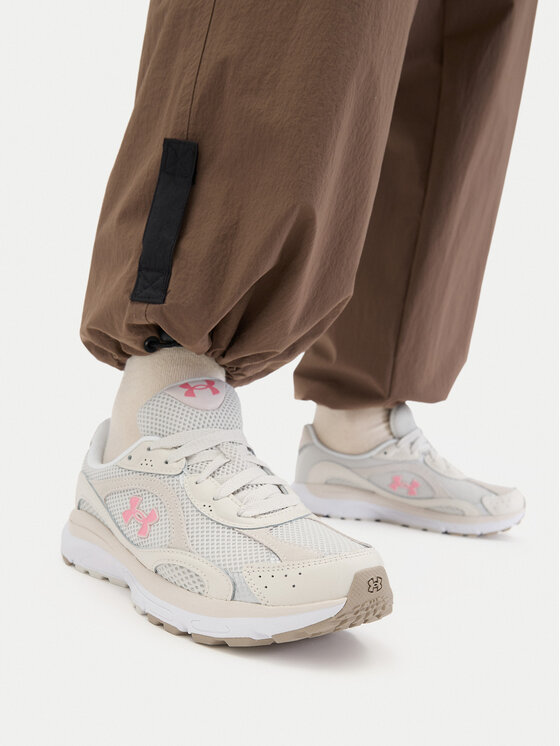 Under Armour Under Armour Sneakersy UA Tech Runner 6007575 Écru