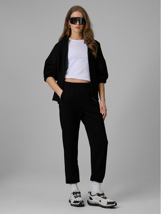 4F 4F Παντελόνι φόρμας CAMP Μαύρο Regular Fit