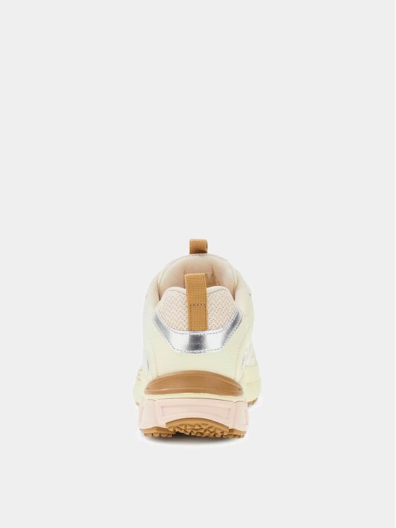 Guess Guess Laisvalaikio batai 179339 Smėlio