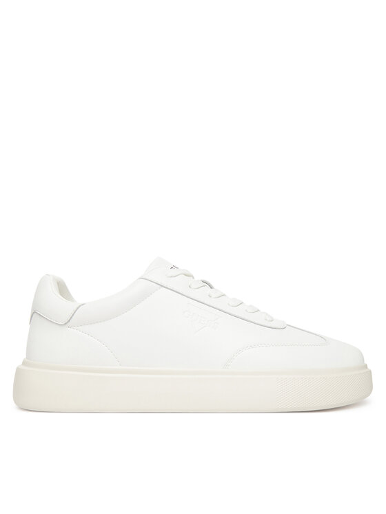 Guess Guess Sportcipők FMFPLA LEA12 Fehér