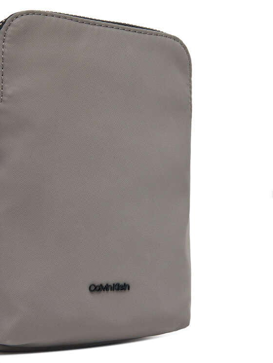 Calvin Klein Calvin Klein Плоска сумка Business Tech Reporter Xs K50K512888 Сірий