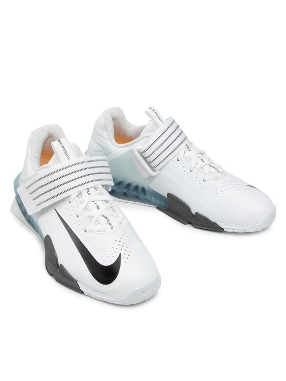 Nike Nike Boty do posilovny Savaleos CV5708 100 Bílá