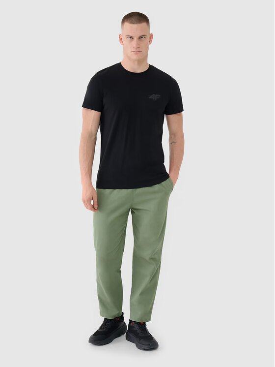 4F 4F T-Shirt 4FWSS25TTSHM1974-20S Czarny Regular Fit