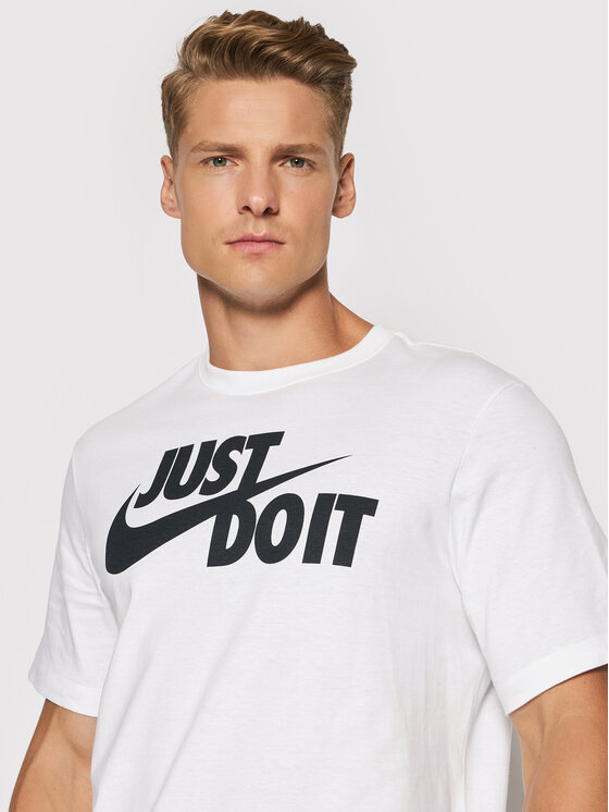 Nike Nike Тишърт Just Do It Swoosh AR5006 Бял Regular Fit