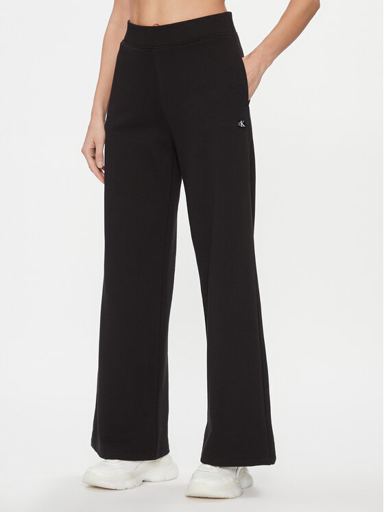 Calvin Klein Jeans Teplákové kalhoty Ck Embro Badge Knit Pant J20J222597  Černá Regular Fit