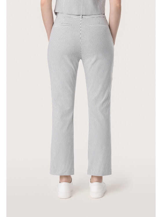 QUIOSQUE QUIOSQUE Dámské kalhoty 3UD001 Bílá Regular Fit
