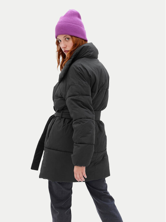 Gap Gap Kurtka zimowa 451444 Czarny Oversize