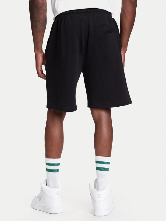 United Colors Of Benetton United Colors Of Benetton Sportske kratke hlače 342ZU900X Crna Regular Fit