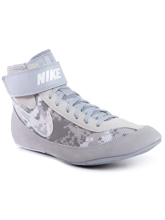 Nike youth deals speedsweep vii