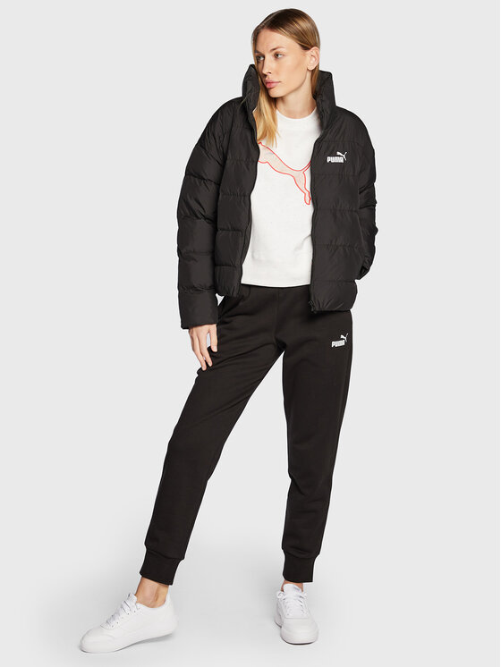 Puma Puma Zimska jakna ESS+ 849395 Črna Regular Fit