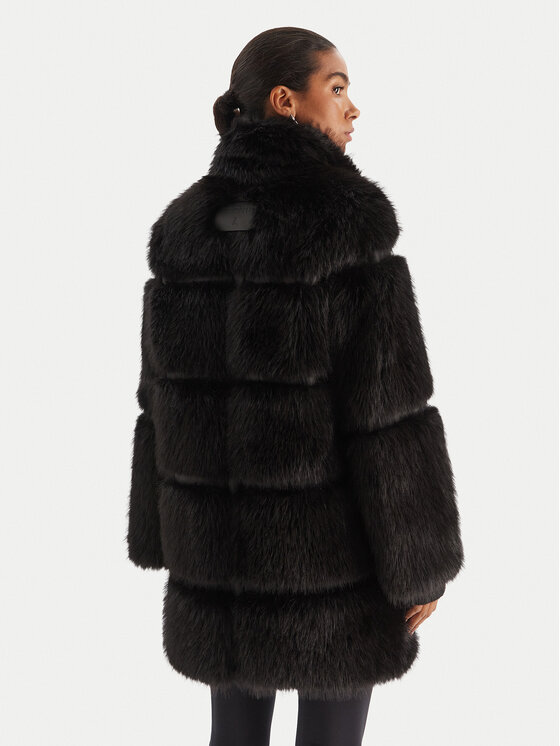Patrizia Pepe Patrizia Pepe Szőrme 2O0175 E077 Fekete Regular Fit