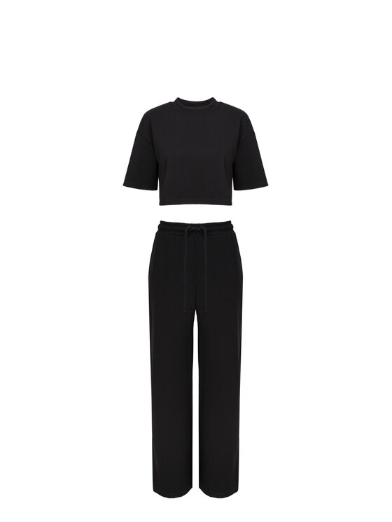 MAI MAI T-Shirt AURA Czarny Oversize